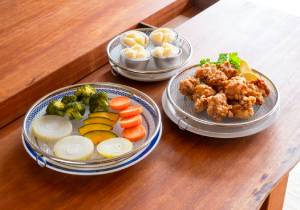 すっきり暮らす盆ざる19・22・25cm　持ち上げフック付き